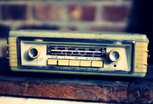 Die Vielseitigkeit von Radios Wo man sie überall hören kann